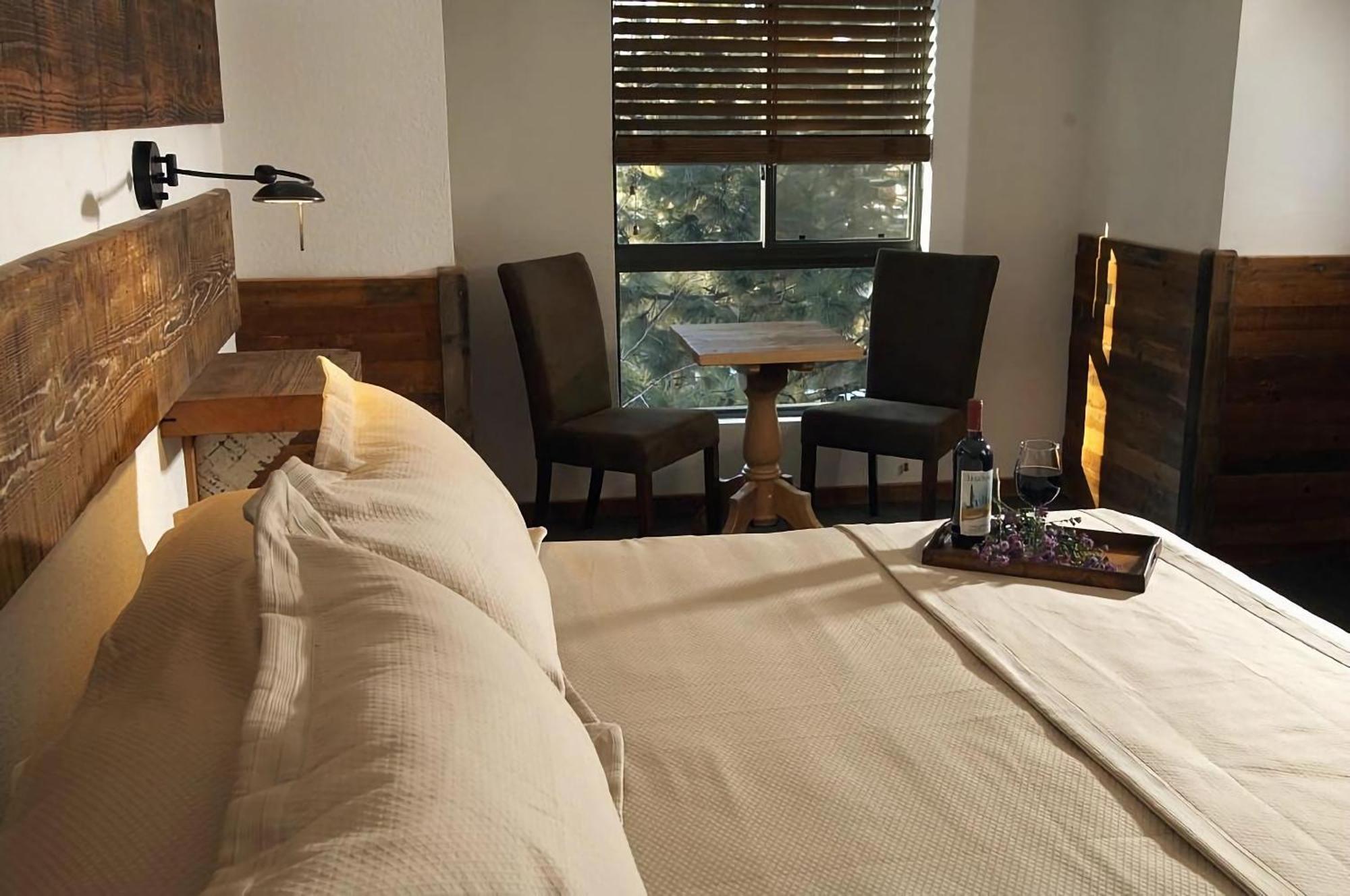 Inn At South Lake Tahoe Bagian luar foto